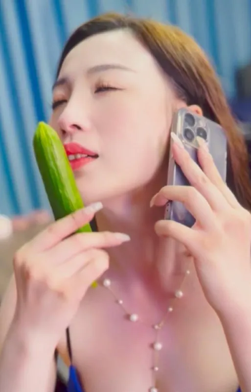 屌丝楚凡白姐&梦境账本&入梦者&神级梦境师&美丽的刑具（完整版）擦边短剧