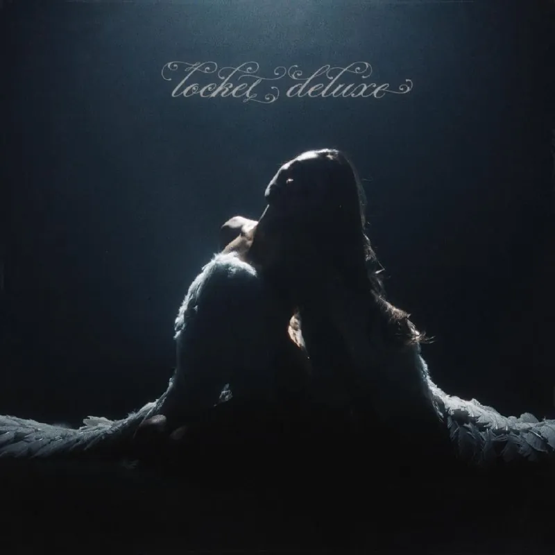 MadisonBeer-locketdeluxe